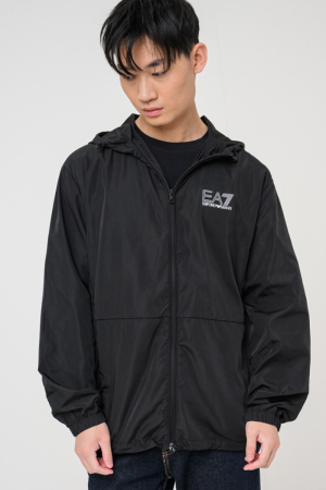 UC001 BLACK
