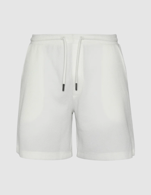  WHITE WHITE
