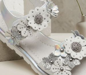  WHITE/SILVER