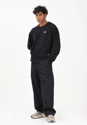 BLACK BLACK