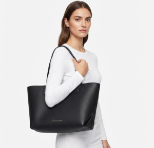  UC001 BLACK