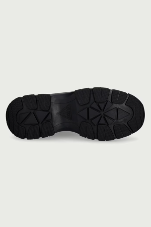  BLACK BLACK